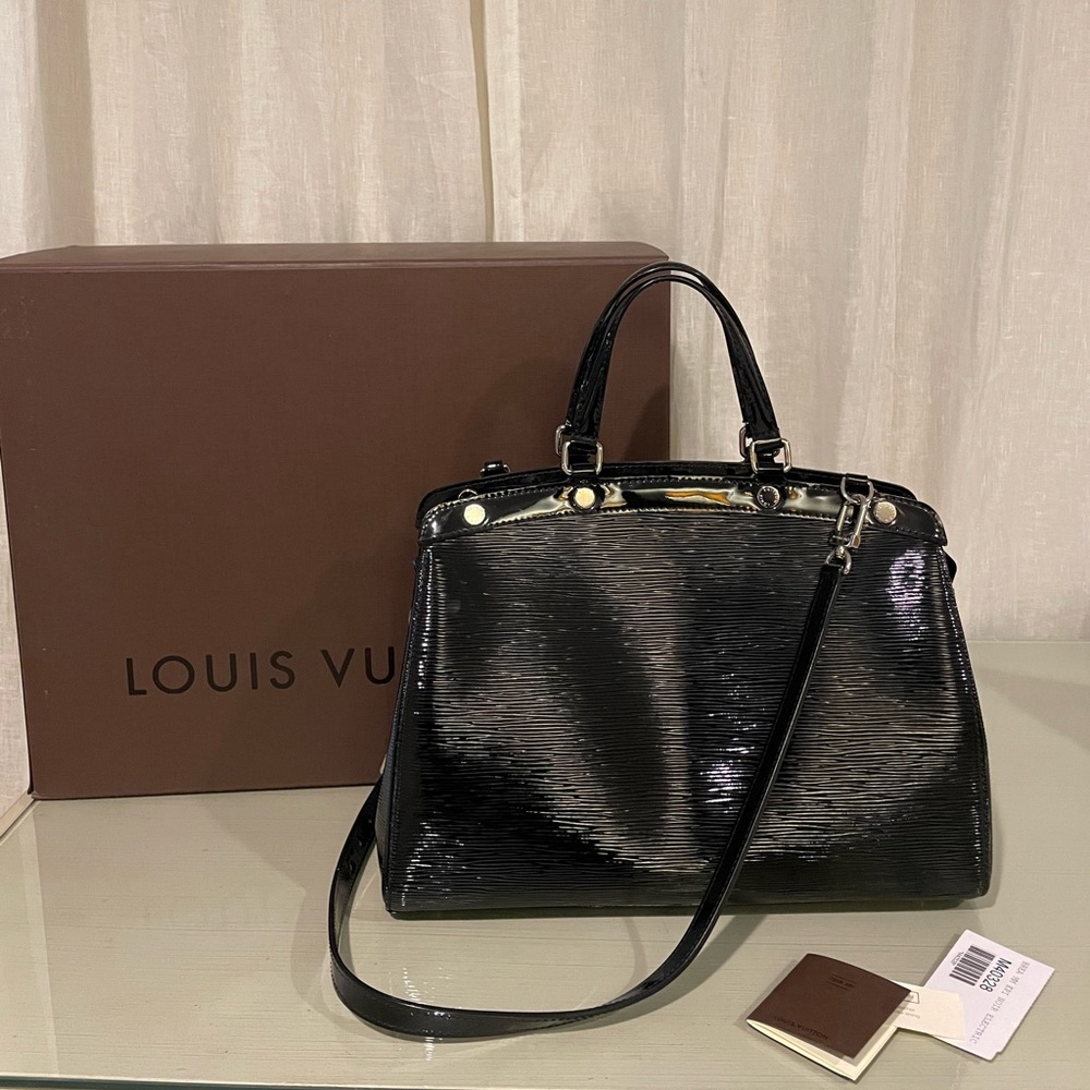 Authentic Louis Vuitton Brea shoulder bag